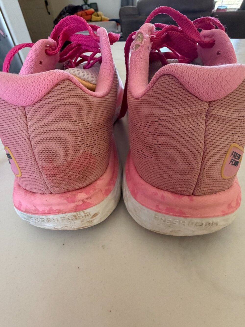 New Balance Fresh Foam 680 v7 Women's Running Shoes Size 8 Pink and White - Picture 5 of 16